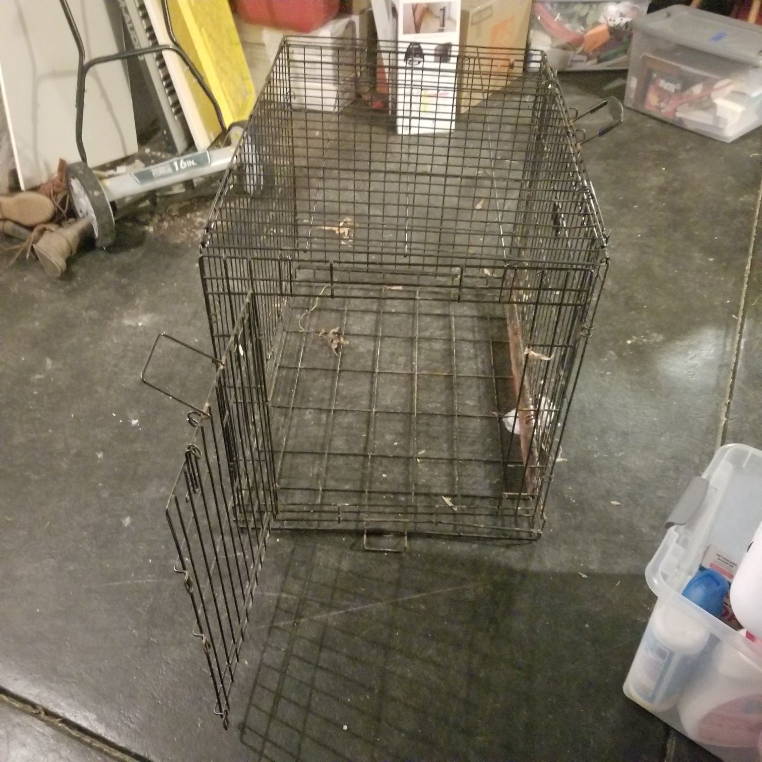 KONG CAGE FOR DOGS