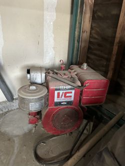 11 HP Briggs Electric Start Industrial Power Engine