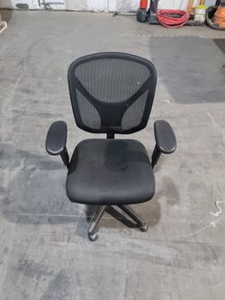 Mesh Office Chair