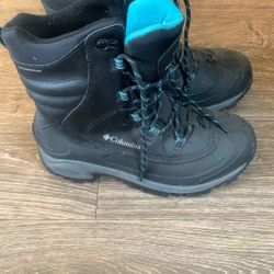 Columbia Snow Boots