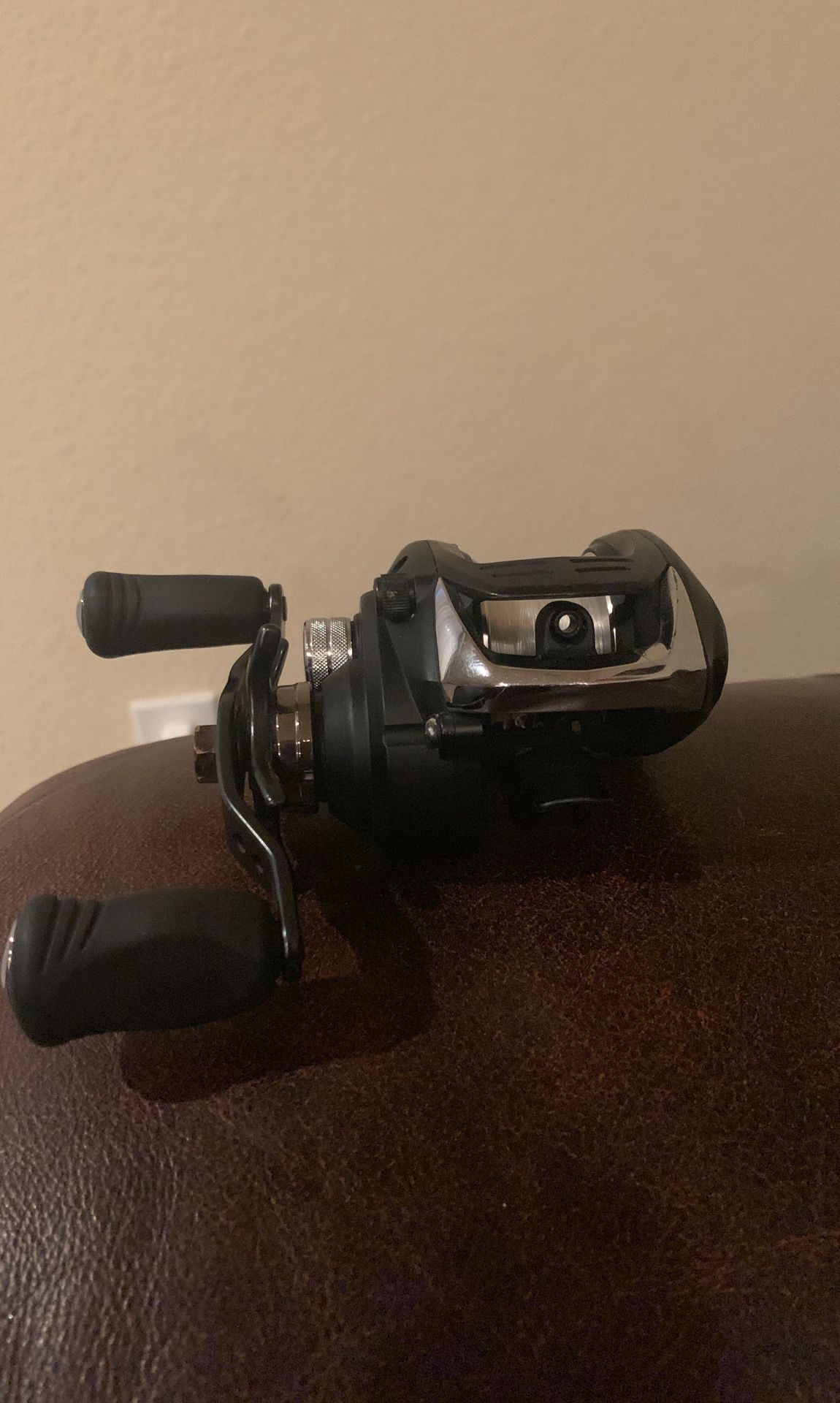 Daiwa trillionaire reel mag force Z for Sale in Vallejo, CA - OfferUp