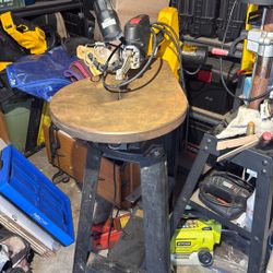 DeWalt Dw788 Scroll Saw With Stand