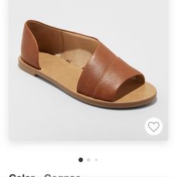 Universal Thread Women’s Sandals Size 8.5 - New in Box