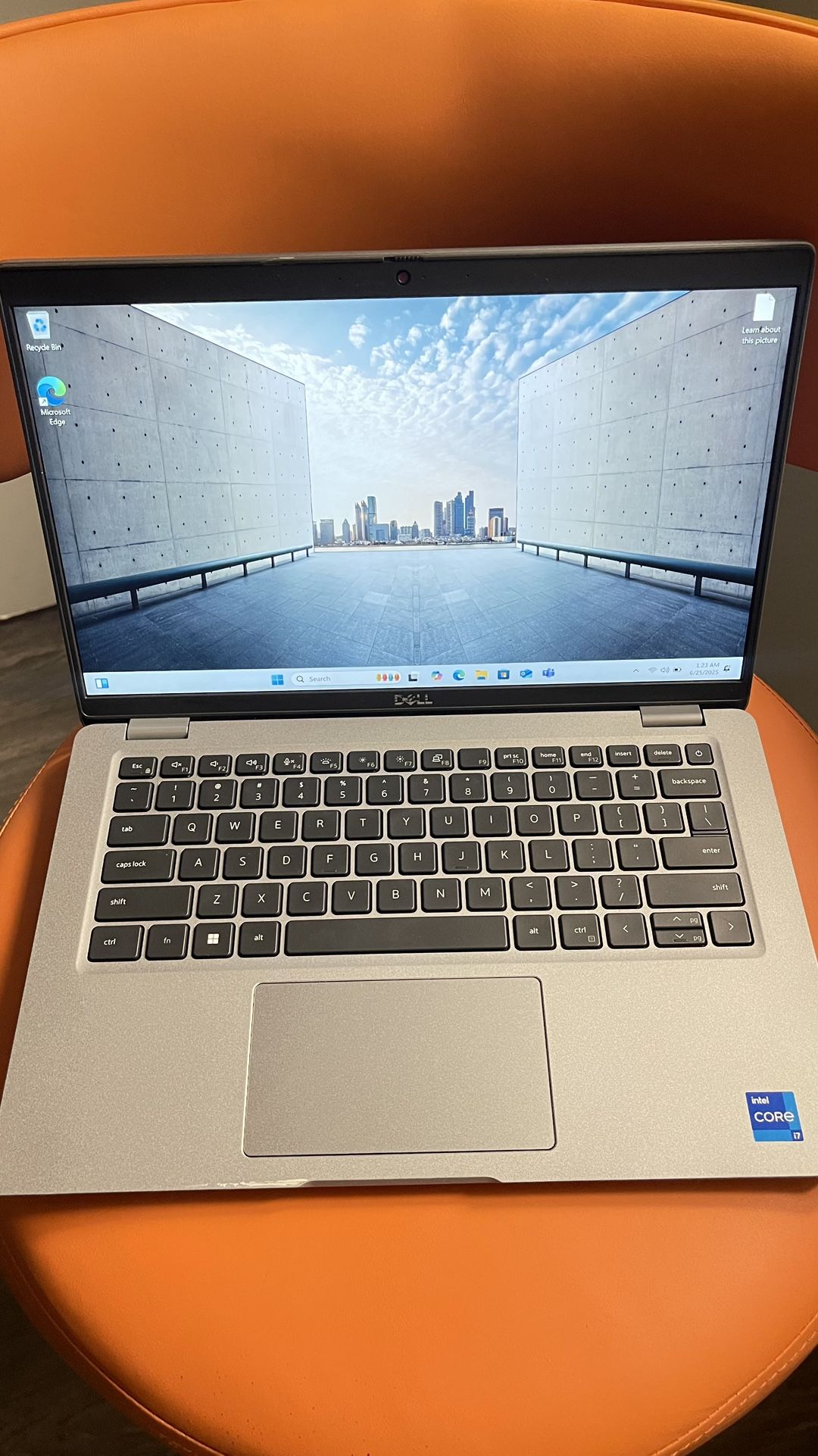 Dell Latitude 5430 Core i-7-1265U 12th Gen