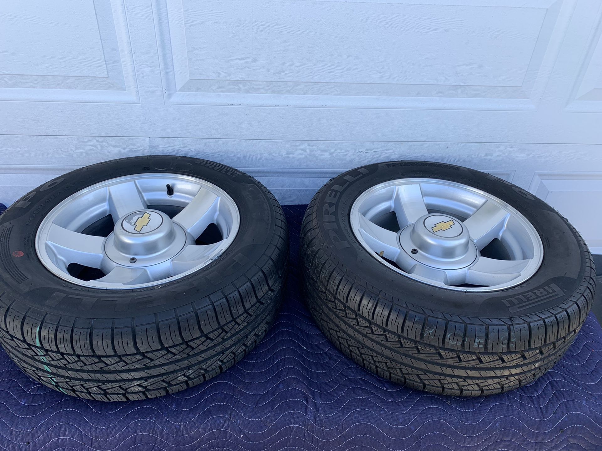 Very rare Set of Wheels from Chevy Tahoe Limited
