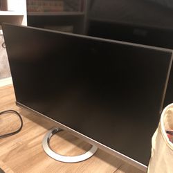 Monitor 27 Inches