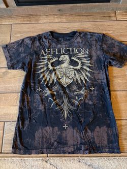 Affliction tee size L
