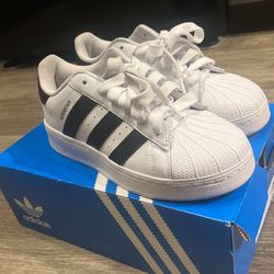 White Superstar Adidas
