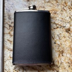 Stainless Steel/ Leather Flask 