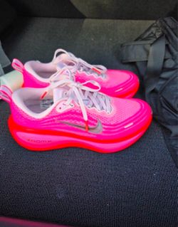 Nike Vomero Plus