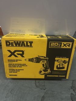DEWALT Drywall Screw gun XR