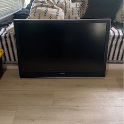 Flatscreen TV