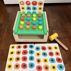 Lovevery Match and Tap Hammer Box Montessori toy   In good condition 