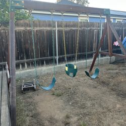 Swing set