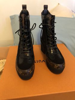 Size 6.5 Louis Vuitton Desert Boots (Used But Great Condition) for Sale in  Los Angeles, CA - OfferUp