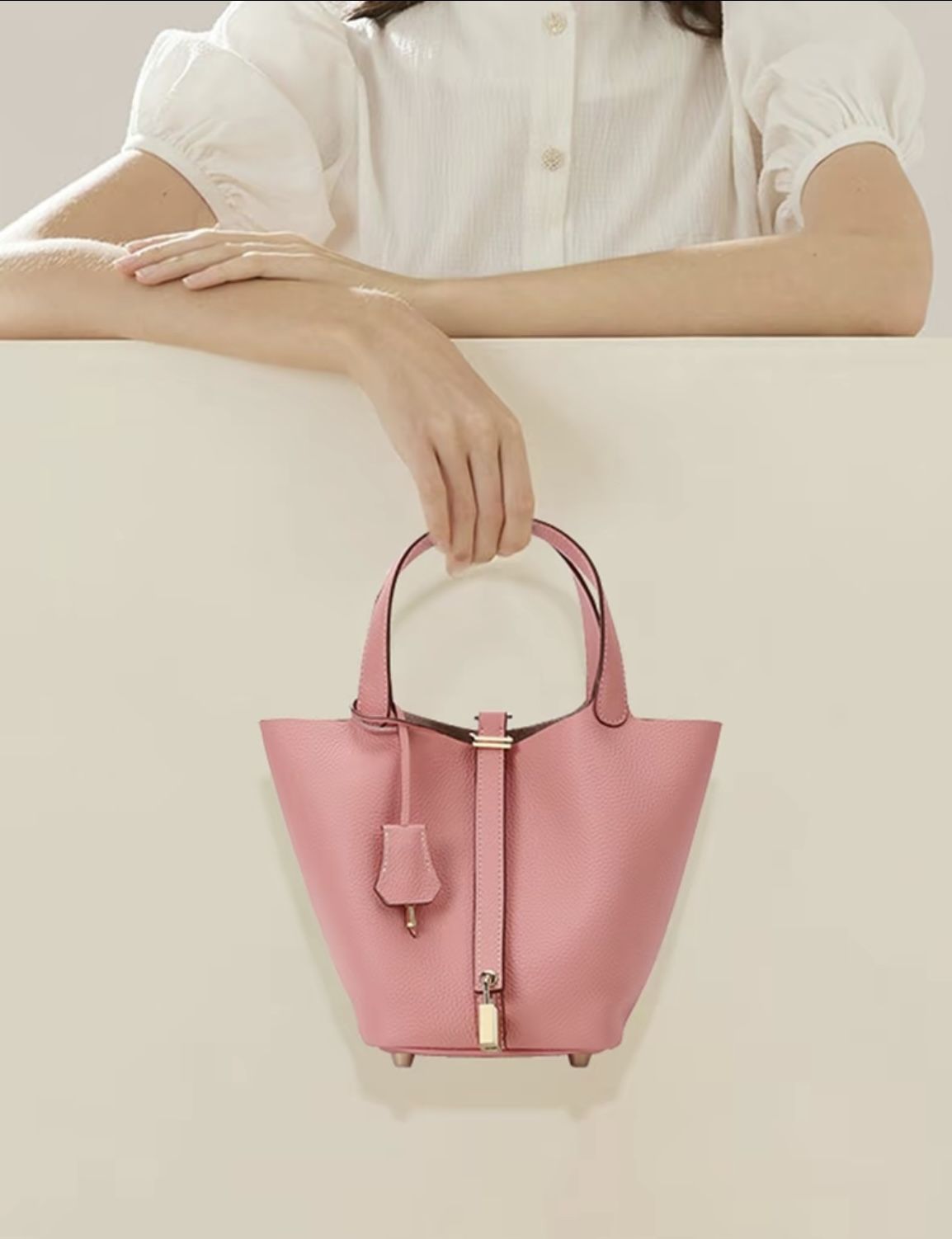 🌸 Pink Cowhide Leather Bucket Bag with Scarf & Lock Detail $125 (OBO)