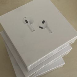 Apple AirPods 3rd Generation 