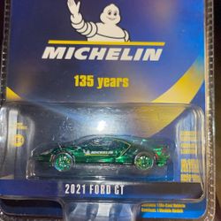 GREENLIGHT  CHASE MICHELIN 135 years 2021 FORD GT