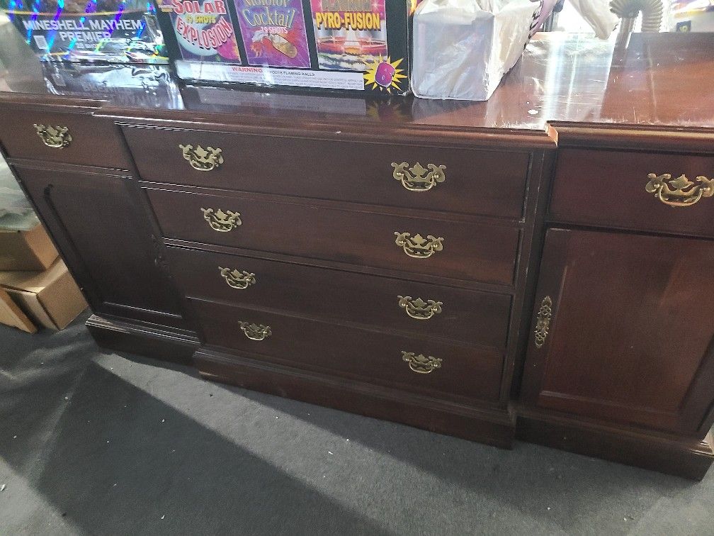 Free 2 piece China cabinet.