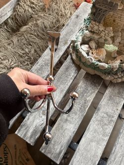 🏷 Chrome Wall Hook Rack – Modern Minimalist Décor + Organizer