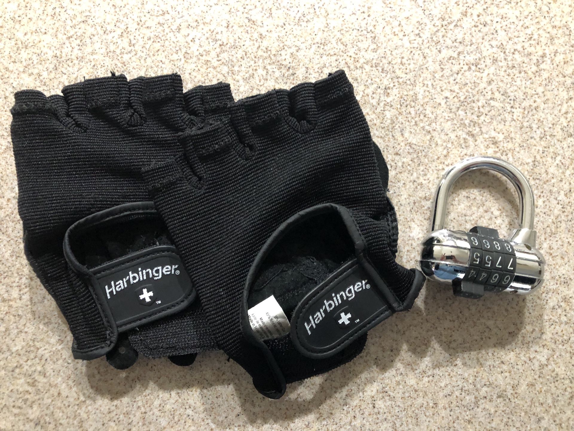 Harbinger gym gloves and lock