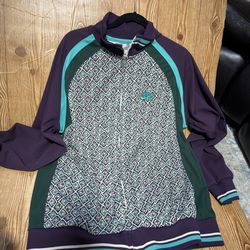 Nike SB OG jacket in a size Large