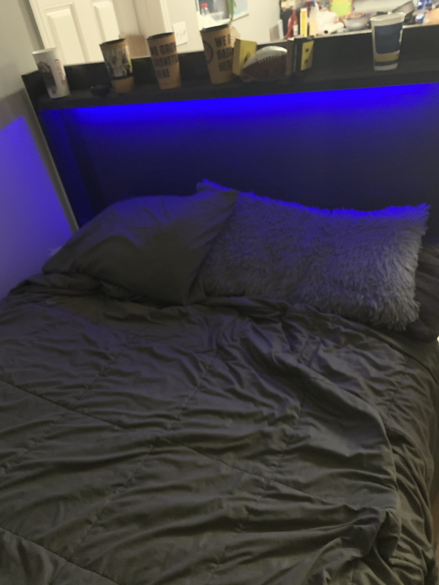 Queen Size Bed And Furniture