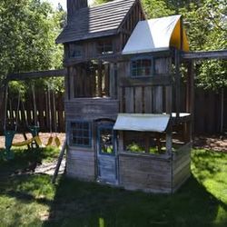 Cedar Play Structure