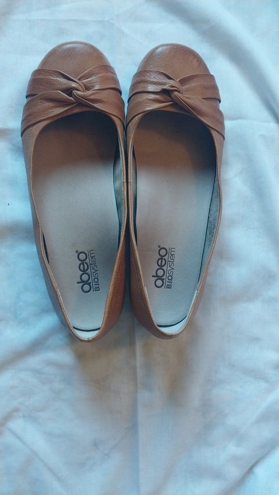 Abeo Tan Leather Ballet Flats