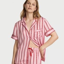 VICTORIA'S SECRET Signature Satin Short Pajama Set