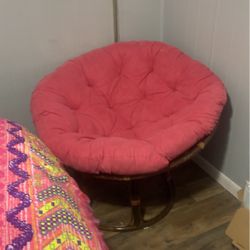 Pink Futon