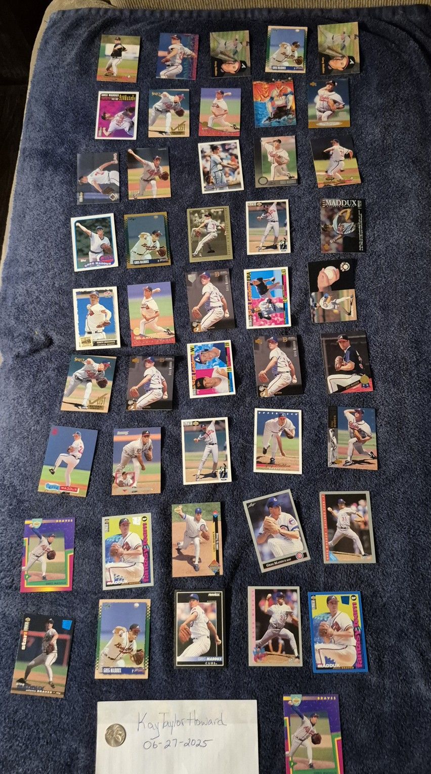 46 Greg Maddox Cards 