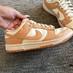 Dunks 8.5 Women 