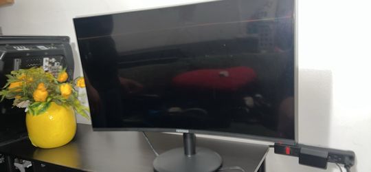 Viewedge 27" Curved Gaming Monitor