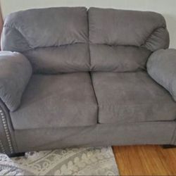 Gray 2 Pieces 
