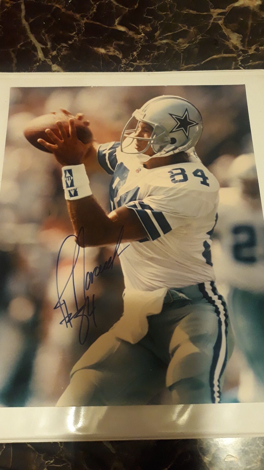 Autgraphed picture of jay novacek