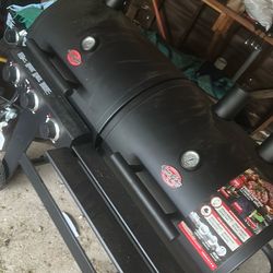 Double play Gas and Charcoal grill 500 OBO