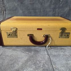Vintage suitcase 