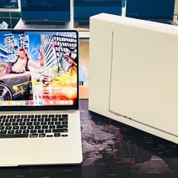  Macbook AIR 15” M3 16GB 500GB With AppleCare+ Till 06/20/2027like new in BOX