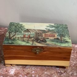 Vintage Wooden Keepsake Box w/ Country Store & Coca-Cola Truck Art 10x6.5x4.5