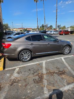 2015 KIA Cadenza