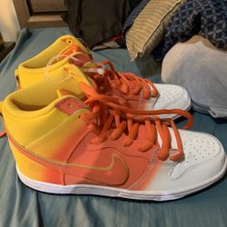 Nike SB pro Dunk High Candy Corn Sweet Tooth