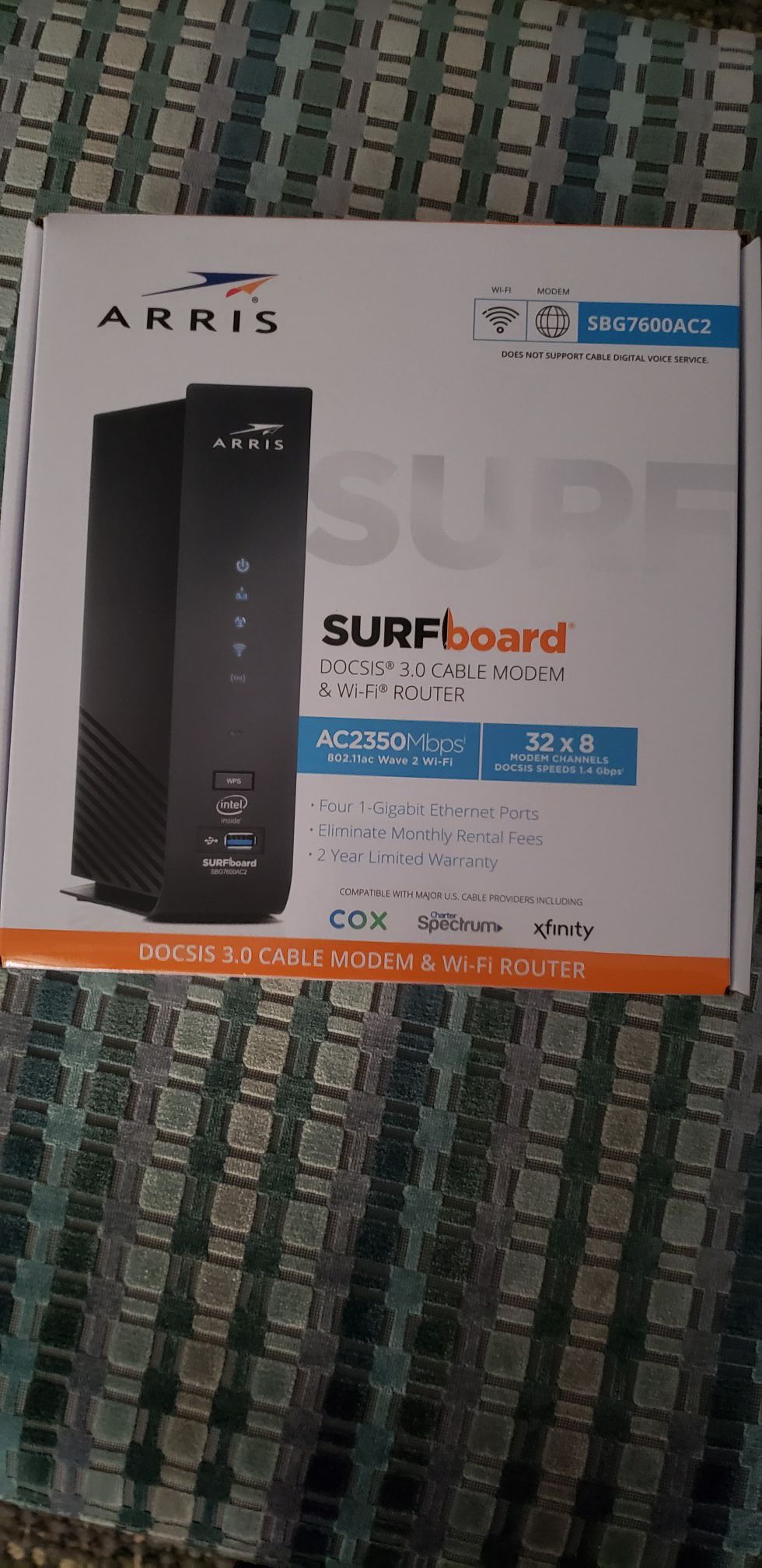 Arris modem and wireless router