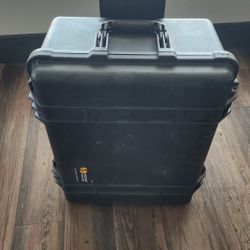 Pelican 1560 Roller Case $200+ Value For $75