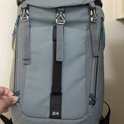 Arctic Zone Pro  Backpack Cooler
