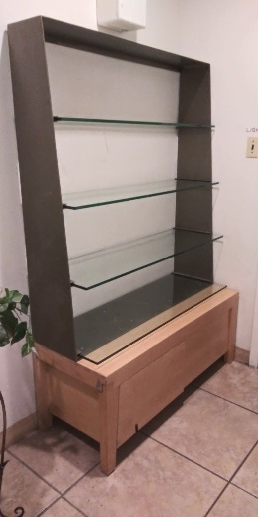 Display case