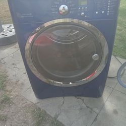 Washer And Gas Dryer 