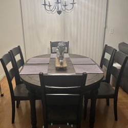 Living Spaces Dining Table Set