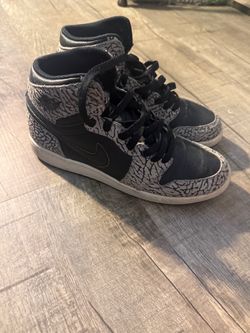 Nike Air Jordan 1 Mid Elephant Print Sneakers