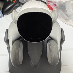 Loona AI robot dog